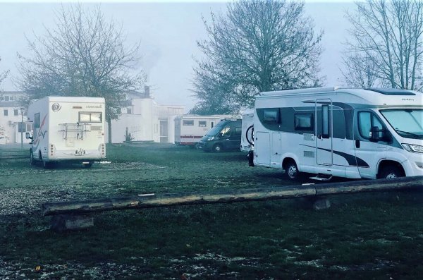 Stellplatz an der Kaiser-Therme Bad Abbach — Photo 6