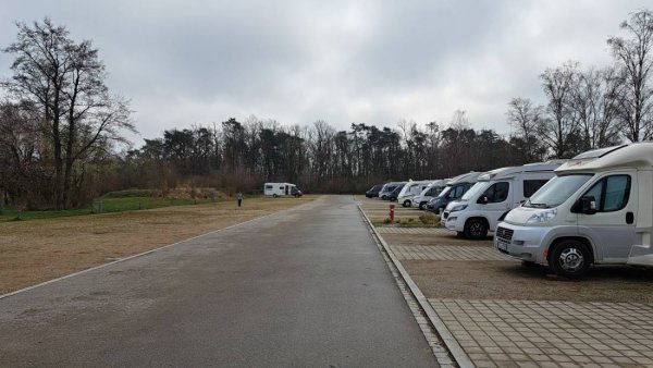 Wohnmobil-Stellplatz Limes-Therme Bad Gögging — Photo 3