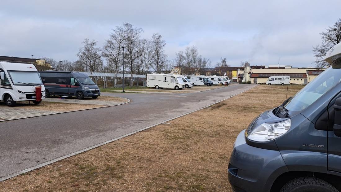 Wohnmobil-Stellplatz Limes-Therme Bad Gögging — Aire camping car in Bad Gögging