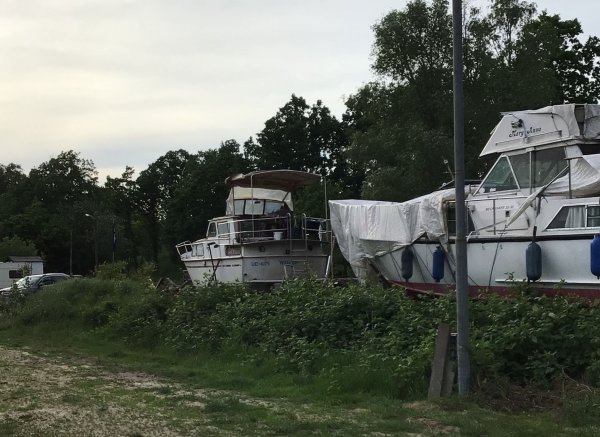 Wohnmobilstellplatz Am Sportboothafen Wittingen — Photo 4