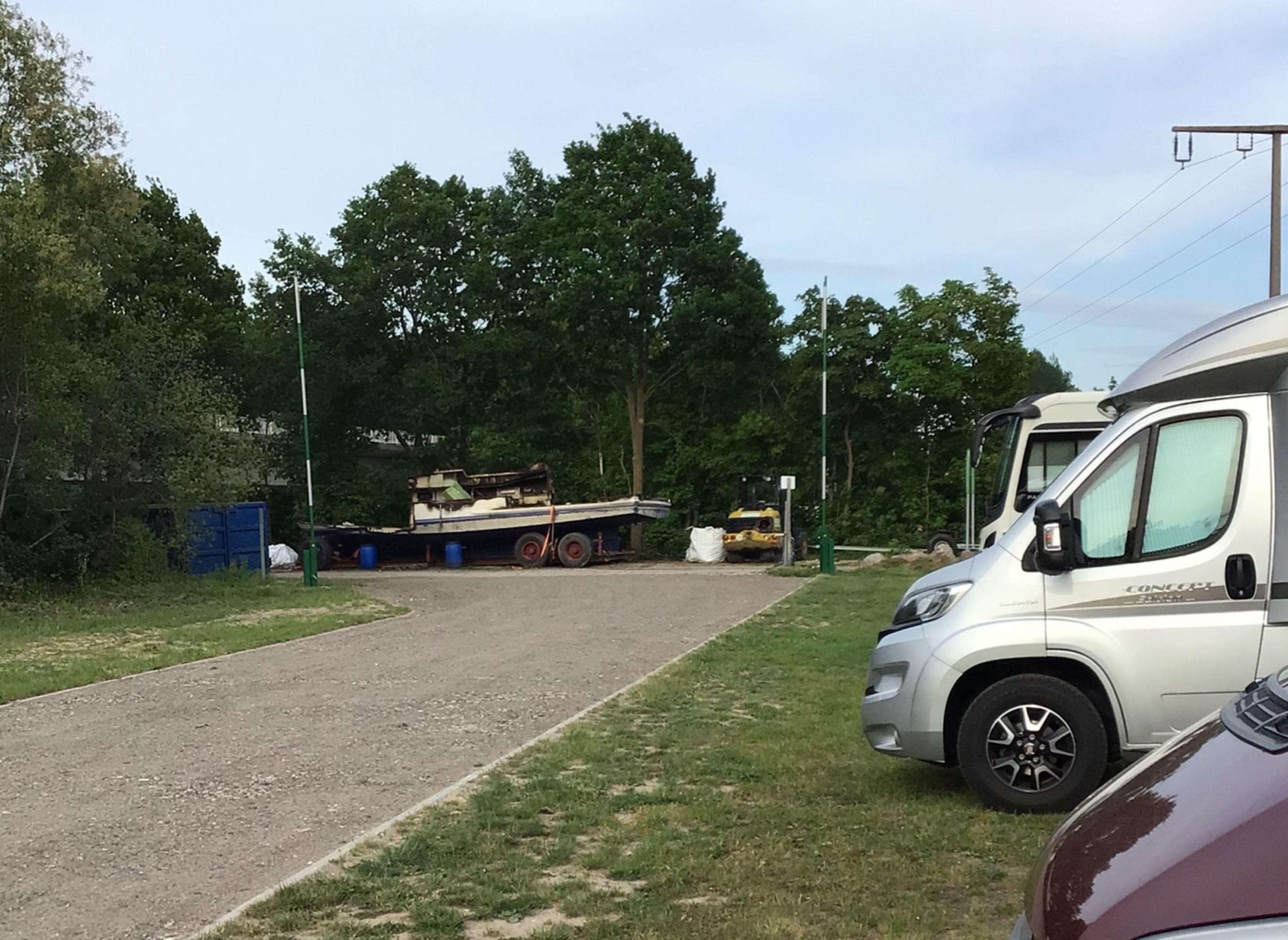 Wohnmobilstellplatz Am Sportboothafen Wittingen — Area Autocaravanas in Wittingen