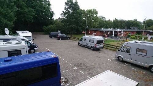 Stellplatz am Yachtclub Uelzen — Karavan Sitesi in Uelzen-Groß Liedern