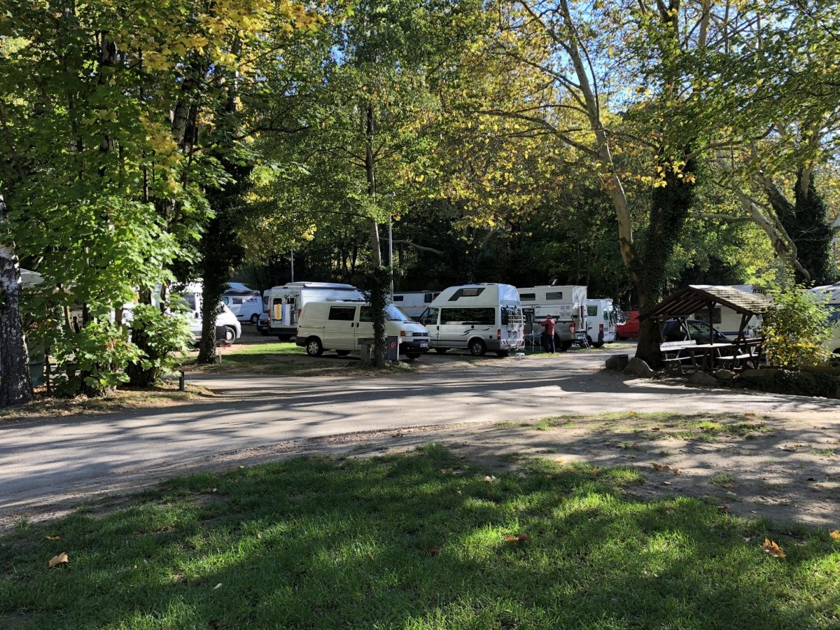 Camping Hirzberg (max 6 m) — Camping in Freiburg im Breisgau