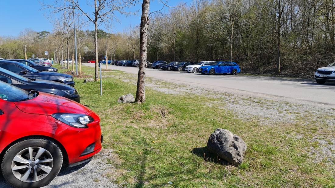 Wohnmobilstellplatz am Pucher Meer Fürstenfeldbruck — Estacionamento público in Fürstenfeldbruck