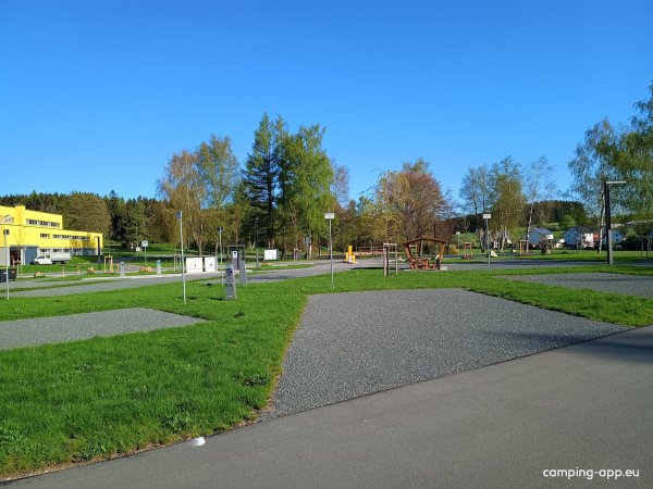 Stellplatz am Badeweiher Wüstenselbitz — Foto 4