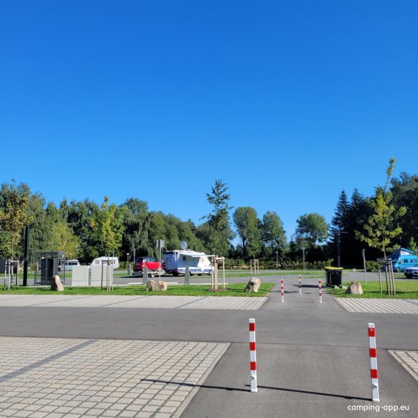 Stellplatz am Badeweiher Wüstenselbitz — Foto 2