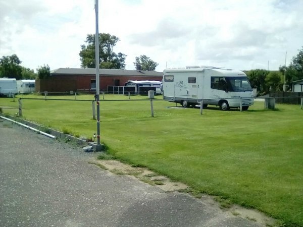 Campingplatz Nordseeburg — Camping in Westerdeichstrich