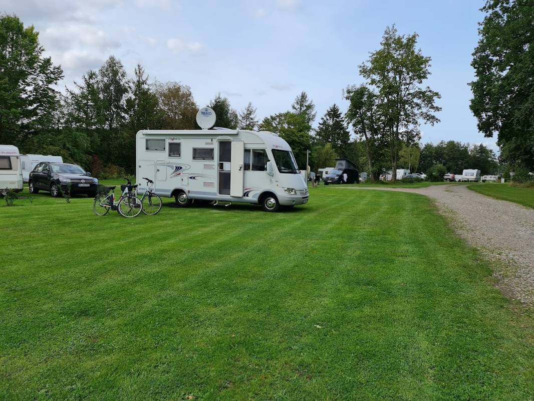 Seecamping Segeberg — Sítio de acampamento in Bad Segeberg