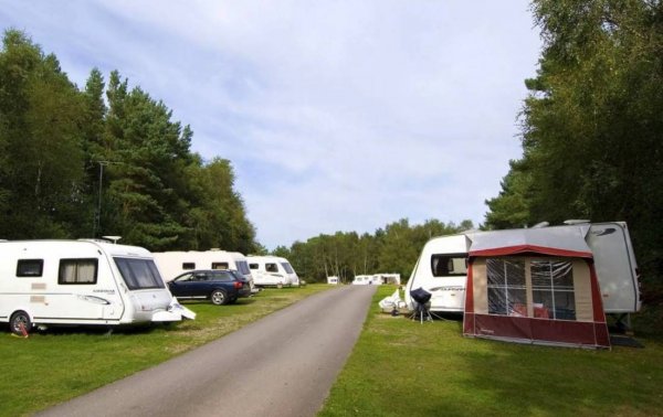 Crossways Caravan and Motorhome Club Campsite — Photo 2