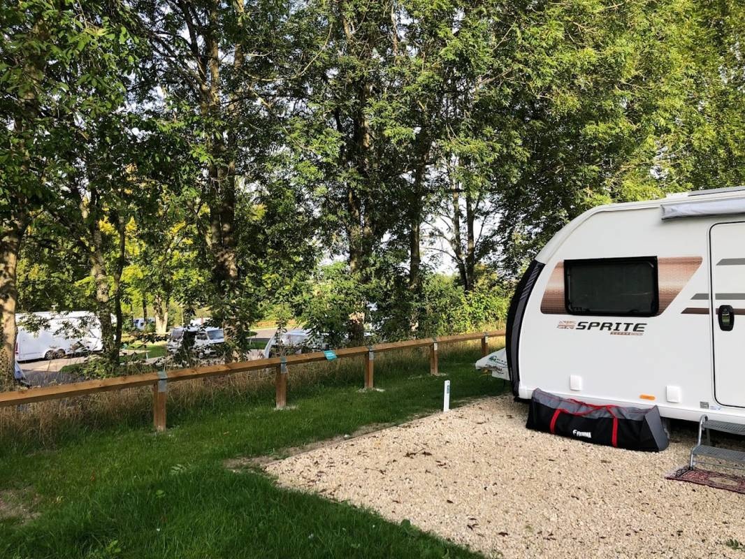 Winchester Morn Hill Caravan and Motorhome Club Campsite — Kemp in Winchester