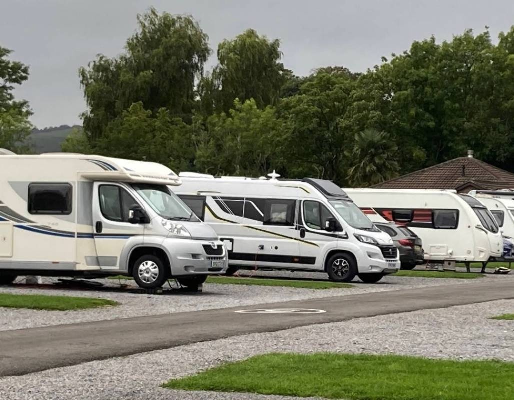 Cheddar Caravan and Motorhome Club Campsite — Camping Site in Cheddar