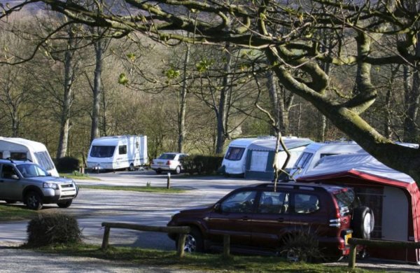 Bolton Abbey Estate Caravan and Motorhome Club Campsite — Photo 3