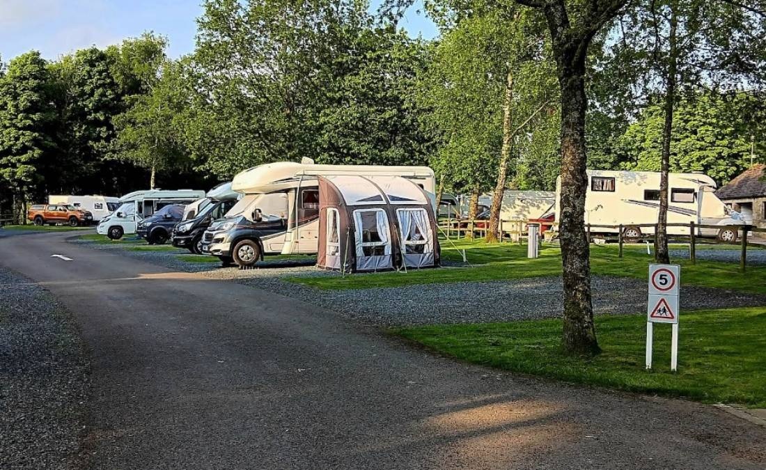 Hawes Caravan and Motorhome Club Campsite — Sítio de acampamento in Hawes
