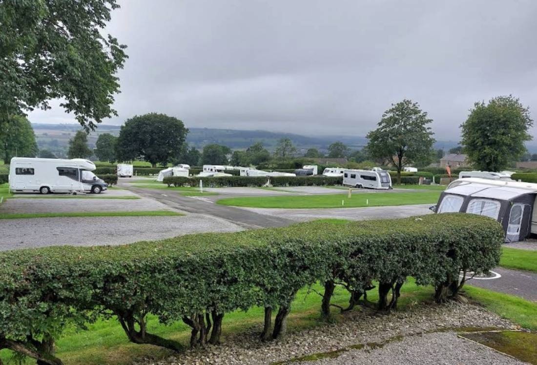 Richmond Hargill House Caravan and Motorhome Club Campsite — Camping in Richmond