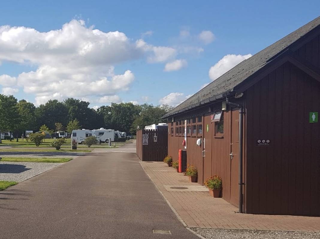 Silverbank Caravan and Motorhome Club Campsite — Camping in Banchory
