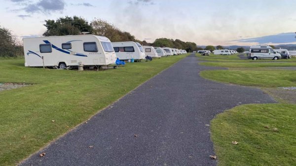 North Ledaig Caravan Club Site — Photo 5
