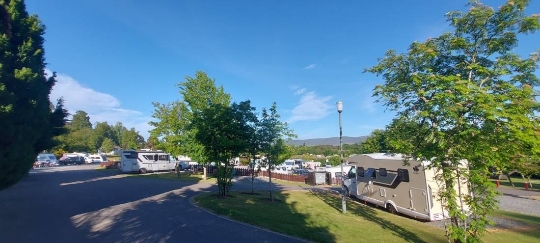 Grantown-on-Spey Caravan Park — Kemping in Granton-on-Spey