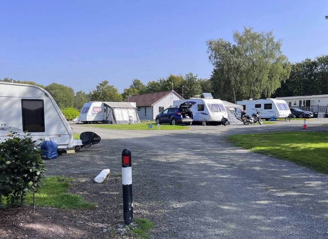 The Woods Caravan Park — Campingplads in Alloa