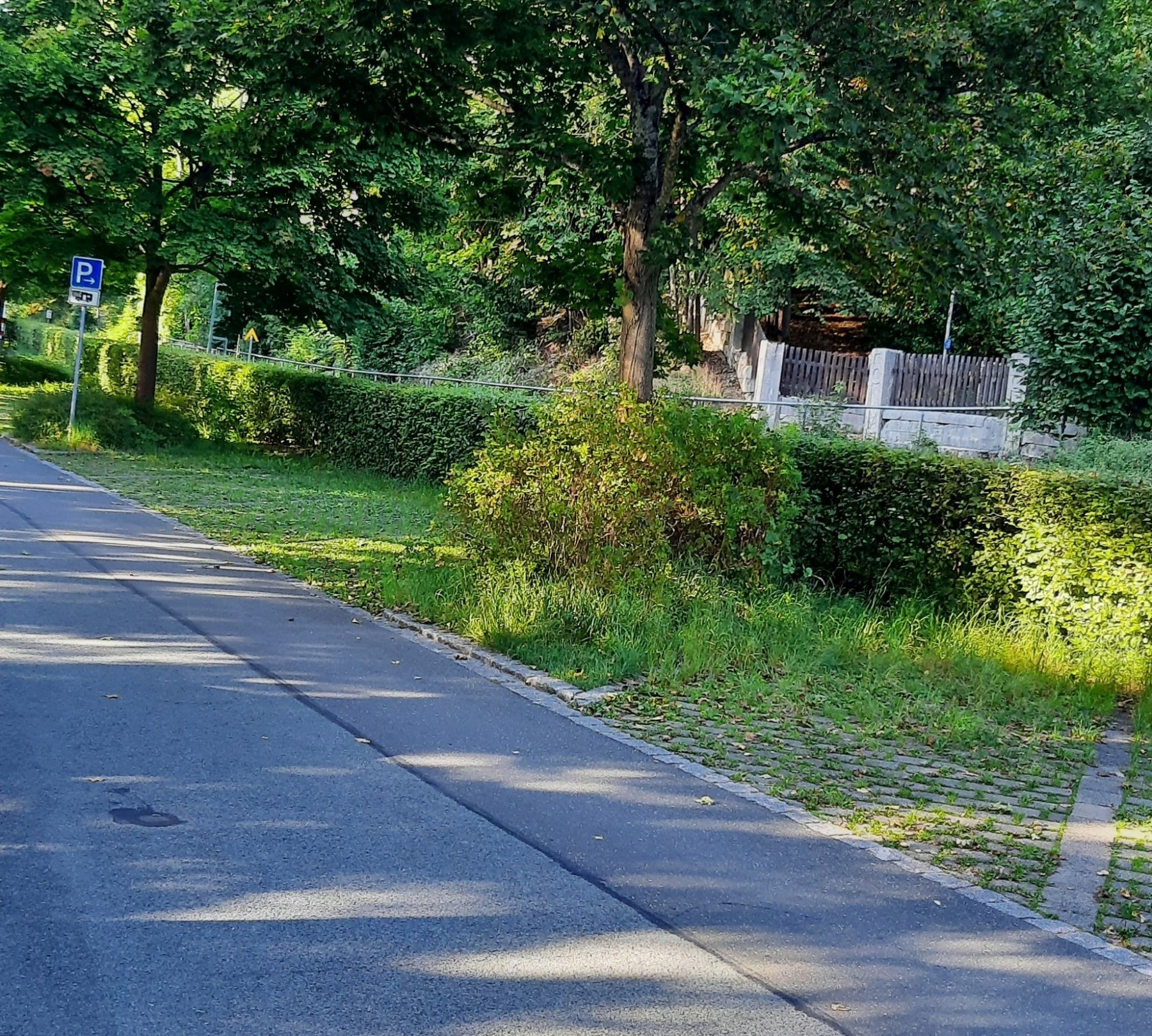 Stellplatz am Bahnhof Naila — Місце для кемперів in Naila