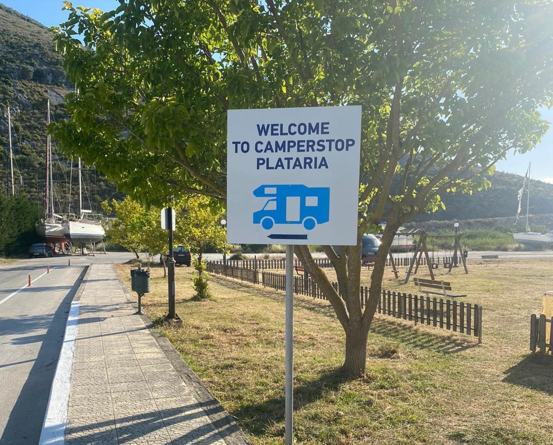 Camperstop Plataria — Ställplats in Plataria