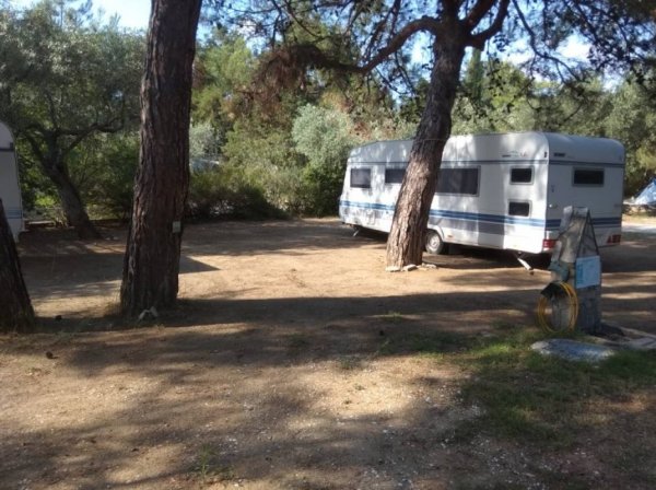 Camping Pefkari — Foto 3