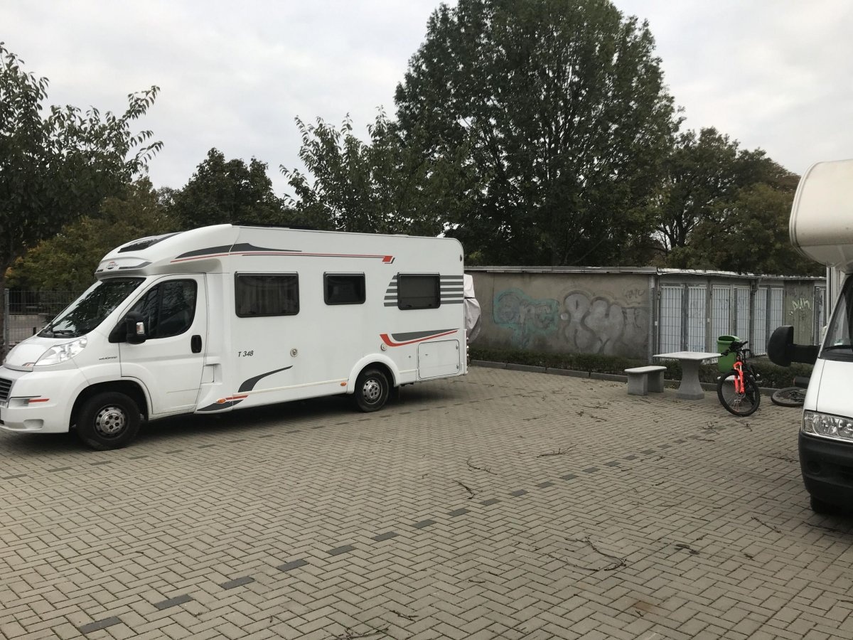 Volkschwimmbad Zerst — Karavan Sitesi in Zerbst