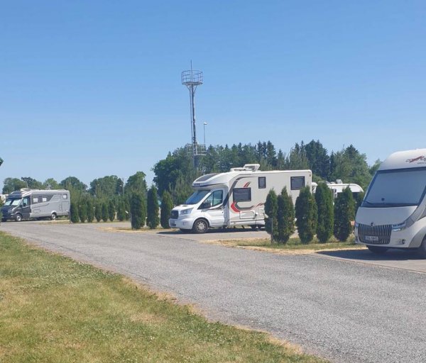 Vanamoisa Caravanpark — Foto 2