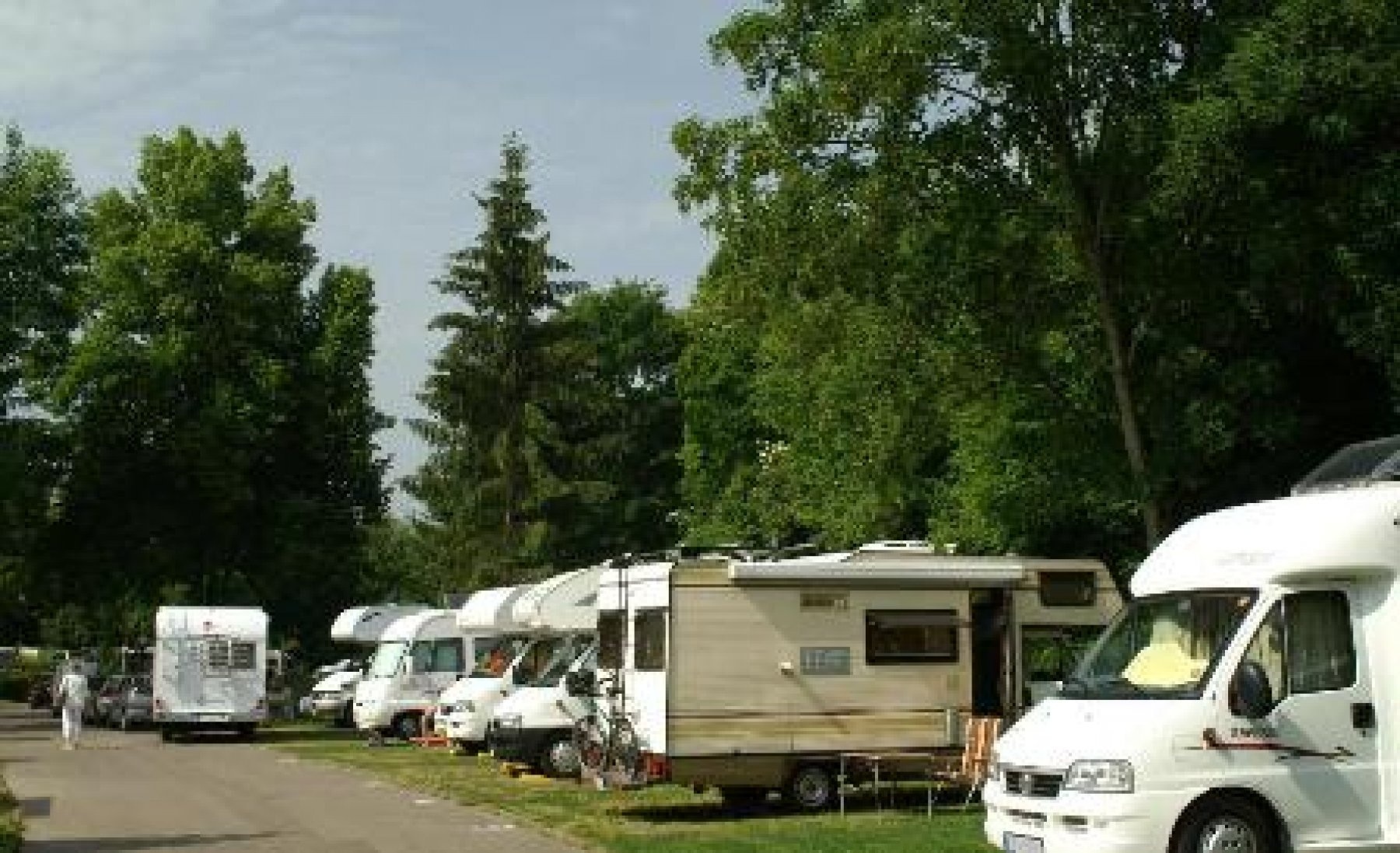 Neckarcamping Tübingen — Area da campeggio in Tübingen