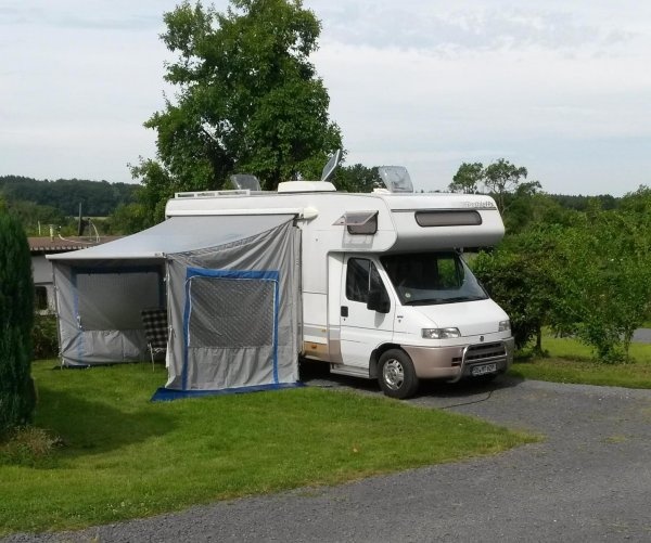 Camping Jillieshof — Camping in Bad Honnef
