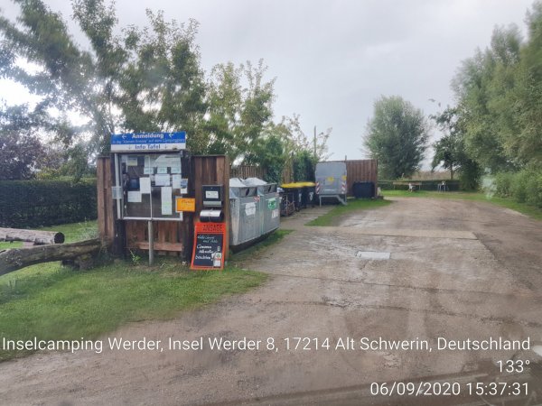 Wohnmobilhafen Inselcamping Werder — Photo 4