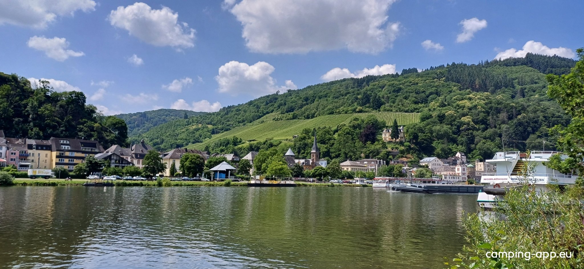 Mosel Campingplatz Rissbach — Camping in Traben-Trarbach