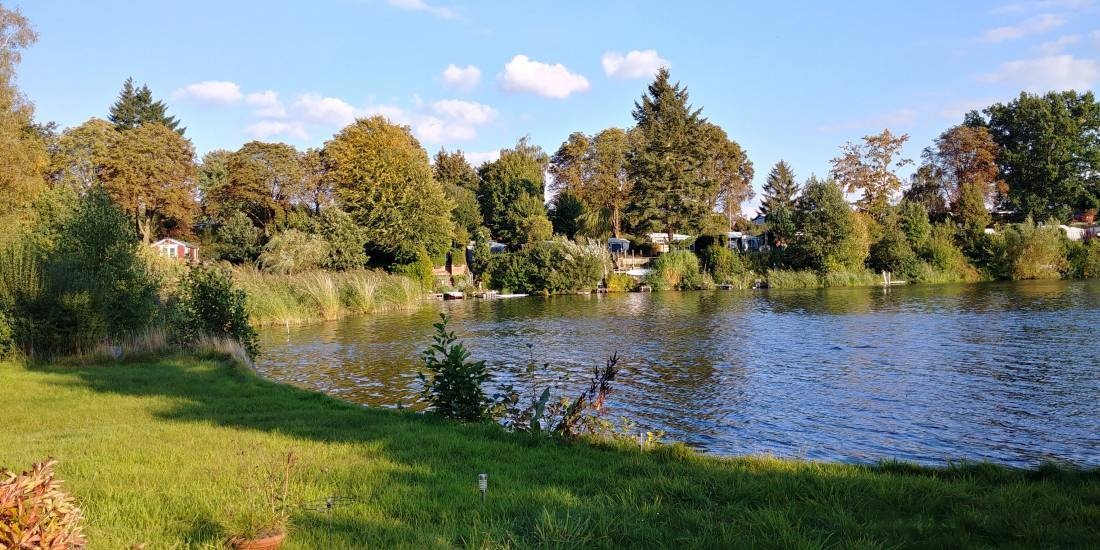 Campingplatz Freizeitwelt Güster — Kamp yeri in Güster