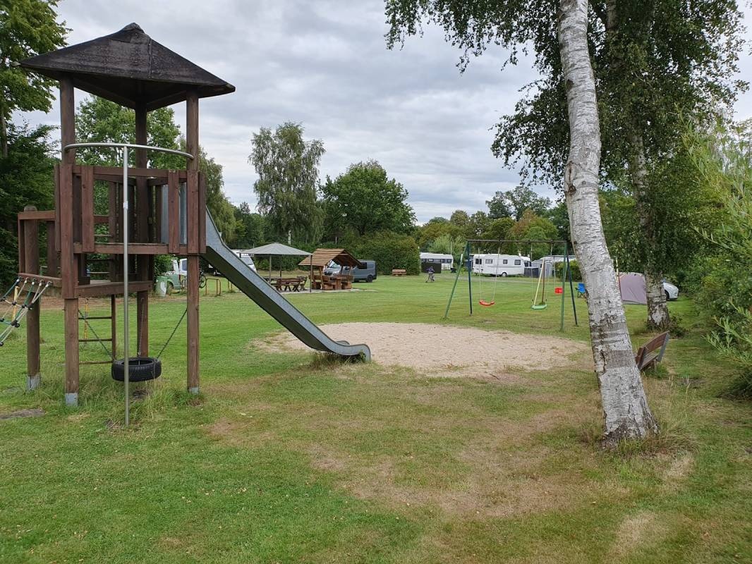 Campingplatz Vogelzunge — Campingplass in Weddelbrook