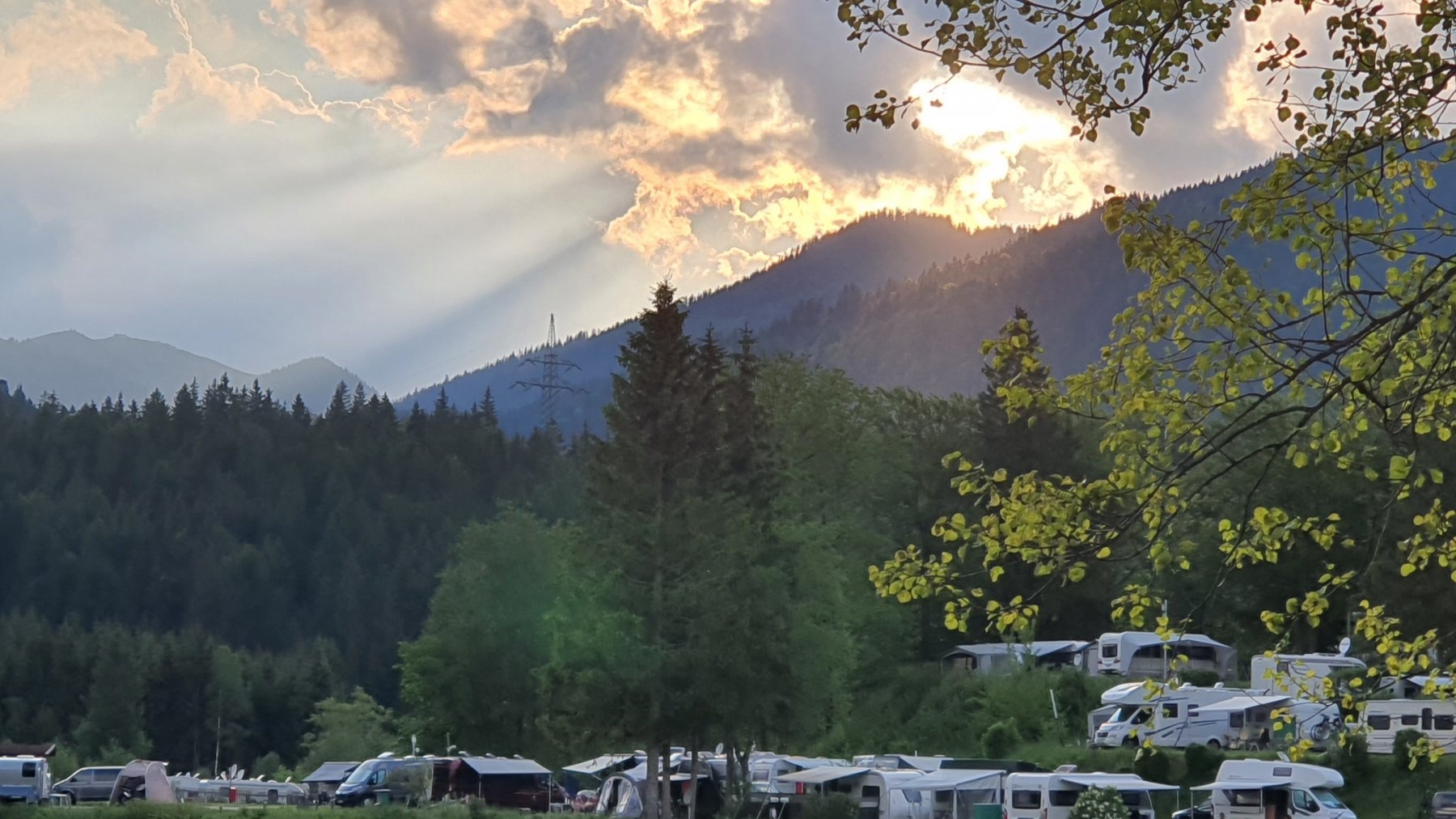 Alpen Caravanpark Tennsee — Campingplads in Krün