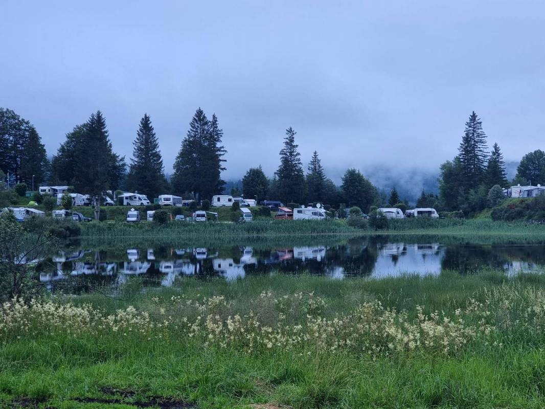 Alpen Caravanpark Tennsee — Campingplads in Krün