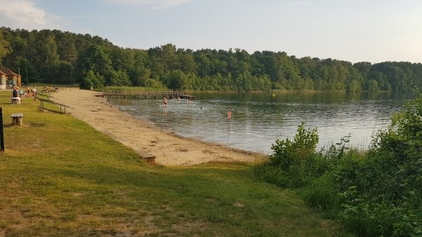 Campingpark am Weißen See — Kamp yeri in Wesenberg