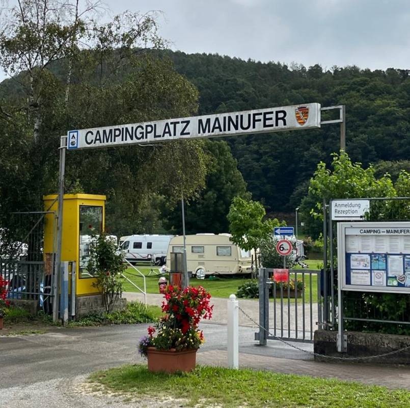 Campingplatz Mainufer — Area da campeggio in Lohr am Main