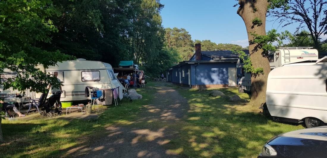 Camping Mardorf - Waldcampingplatz Seelord — Kemping in Neustadt am Rübenberge
