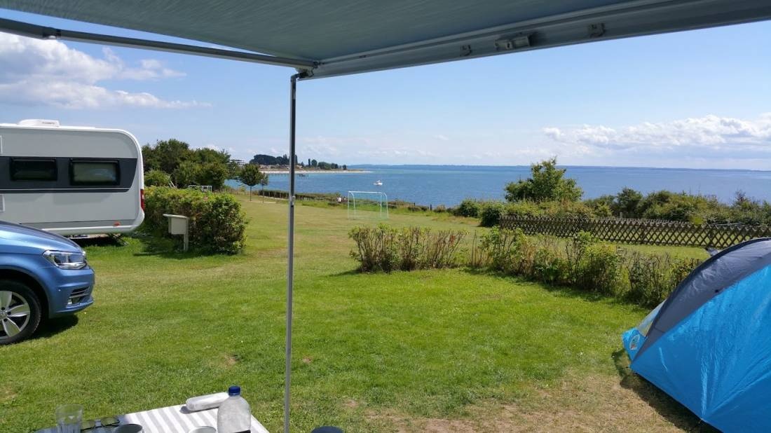 Campingplatz Am Hohen Ufer — Kamp yeri in Neustadt in Holstein