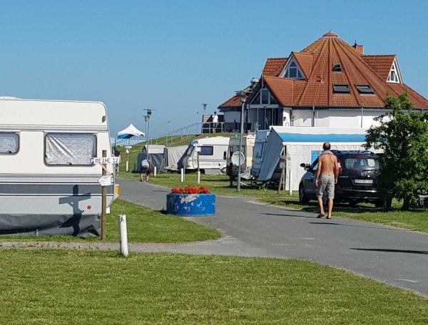 Regenbogen Burhave — Sítio de acampamento in Butjadingen