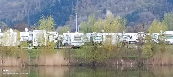 Wohnmobilhafen Triolago — Photo 6