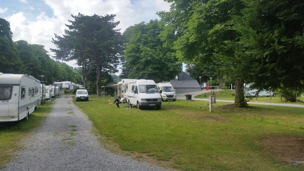 Camping Communal De Devant Bouvignes — Kemp in Dinant