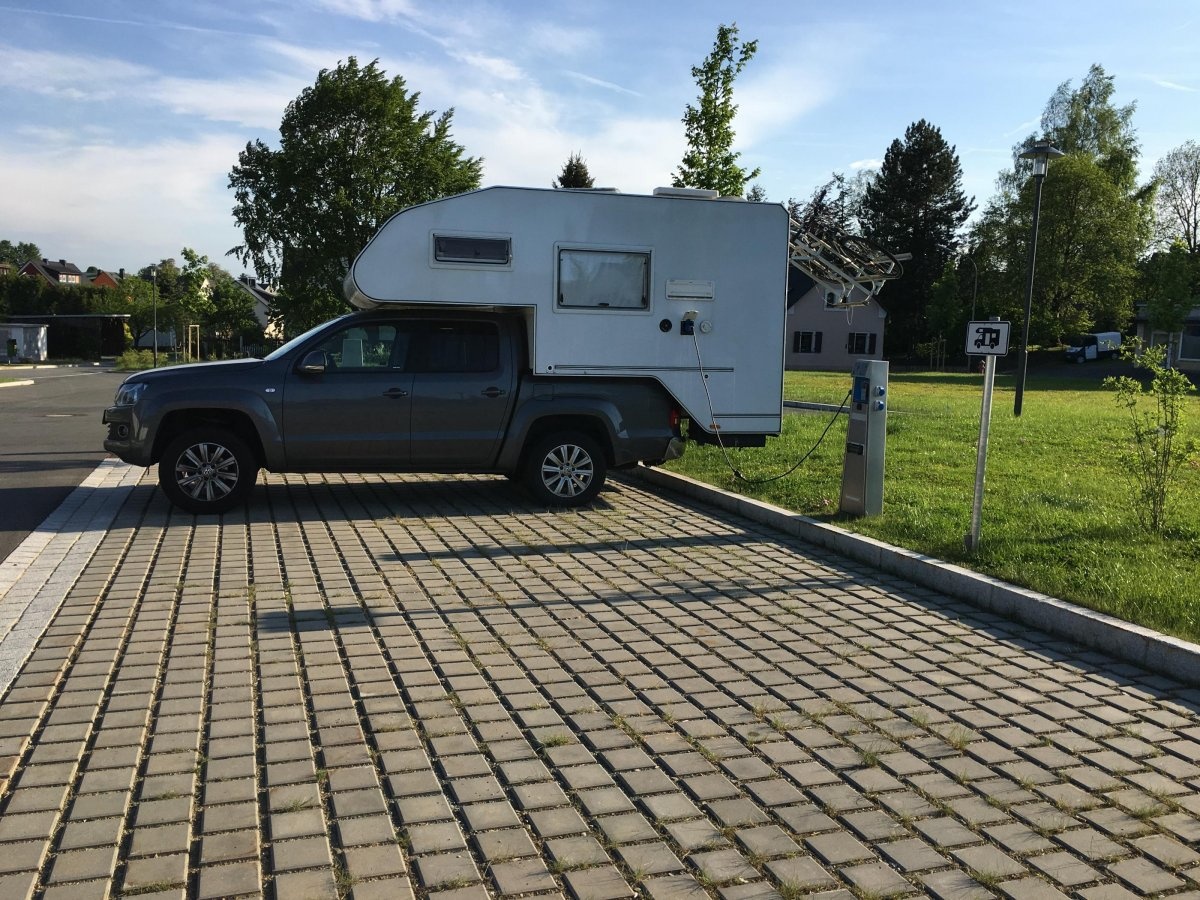 Stellplatz am Anger — 露营车营地 in Leupoldsgrün