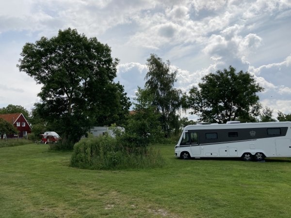 Stellplatz Swin Golf Boltenhagen — Bobilplass in Boltenhagen
