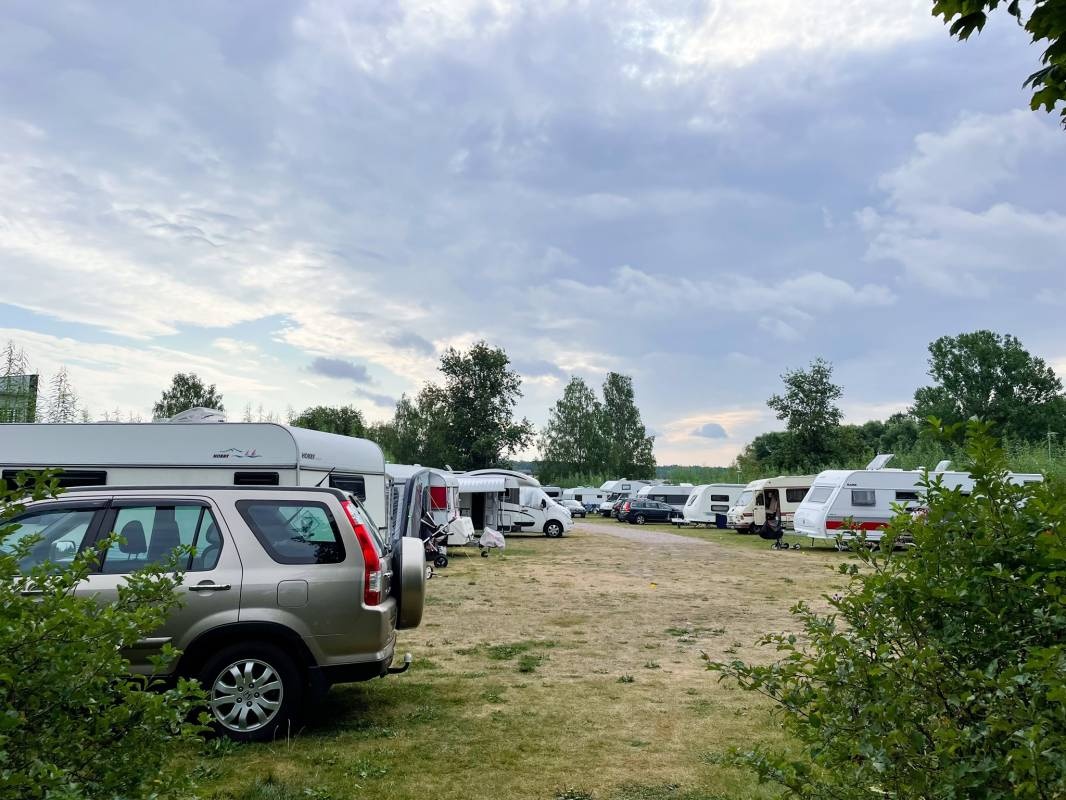 Djupadalsbadets Camping — Campingplass in Kumla