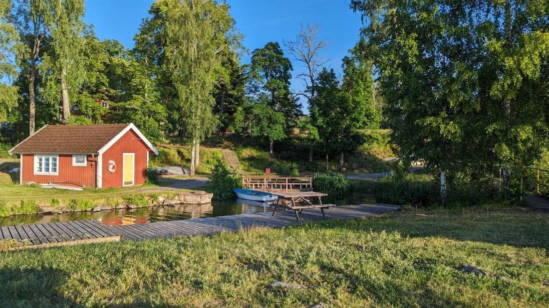 Hjälmargarden and Lappe Camping — Campingplats in 643 95 Vingåker