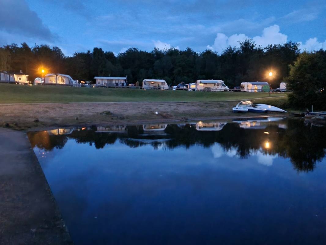 Halens Camping och Stugby — Campingplass in 