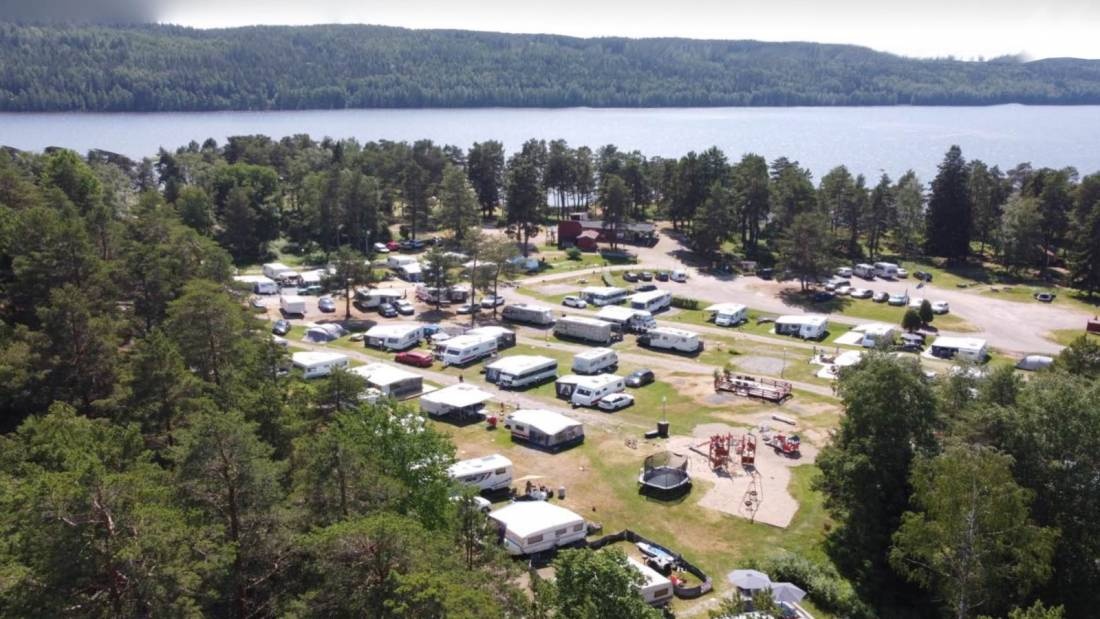 Caravan Club Tisarstrand — Campingplatz in Hallsberg