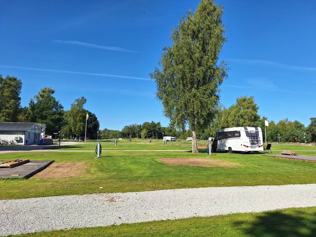 Bödagardens Camping — Місце для кемпінгу in Löttorp