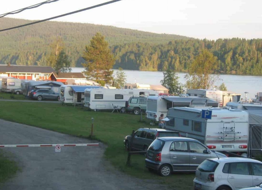 Kävsta Camping — Kamp yeri in Indal